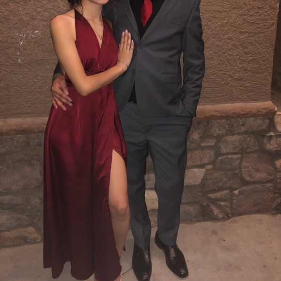 Elegant Maxi Dress - Picture 1 of 5